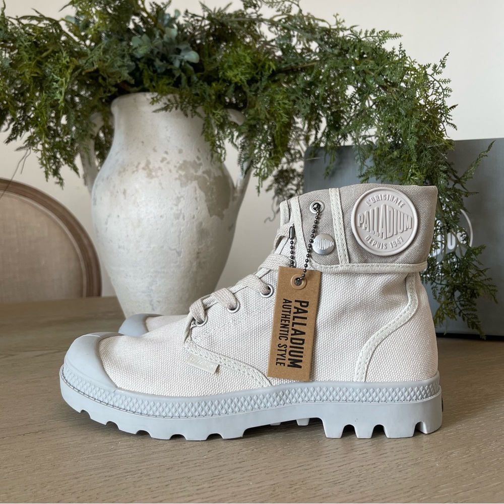Palladium Men’s ‘Baggy’ Boots - Vapor/Metal - Size 8